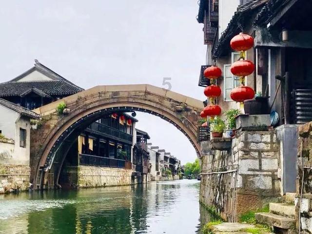 小萌新的甜美装扮